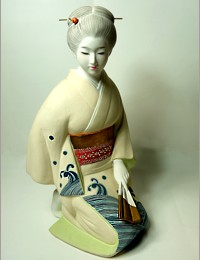 японская статуэтка Девушка с веером, 196-ье гг., Хаката