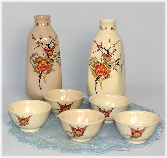 японский фарфор: набор для сакэ, Сацума, 1930-е гг.
