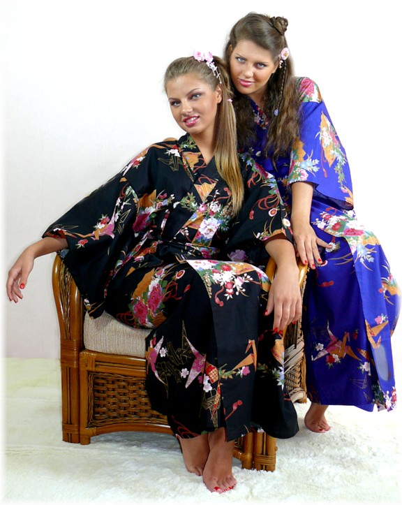 японкие кимоно, халаты в японском стиле, шелковые женские халаты кимоно. Интернет-магазин