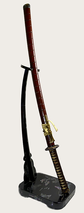 Подставка антикварная с инкрустацией для самурайского меча