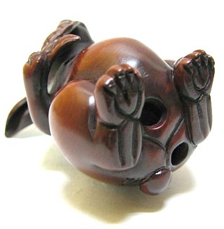 японская подписная нэцка Заяц