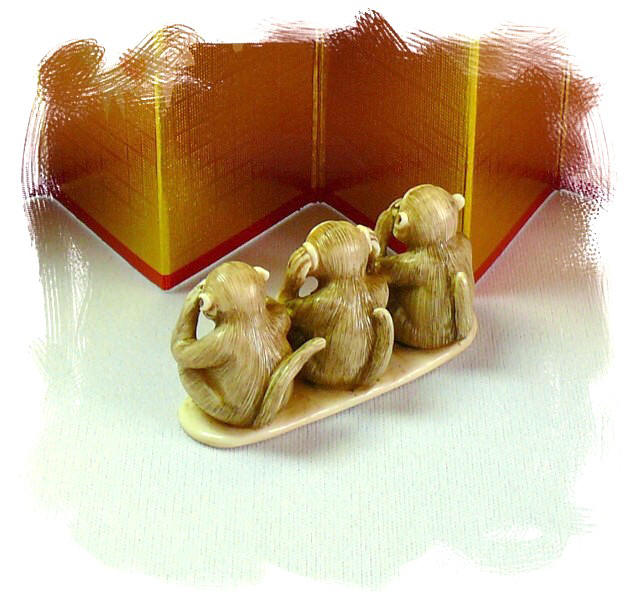 японская нэцкэ из слоновой кости Три Обезьянки