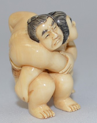 нэцкэ СУМОИСТЫ