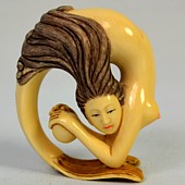 японская нэцкэ из слоновой кости Русалка