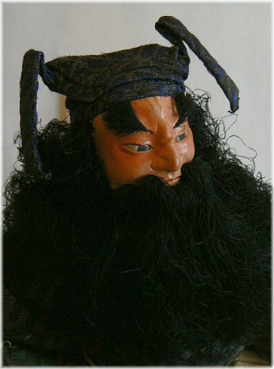 японская традиционная кукла