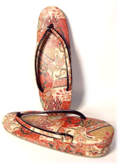 японская традиционная женская обувь дзори, винтаж