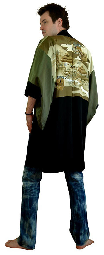 хаори, японская традиционная верхняя одежда в виде кардигана